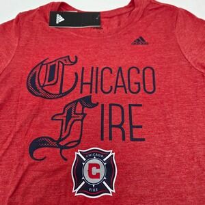 MLS Adidas Chicago Fire Logo Womens  Size M Red Crew Neck T-shirt‎ NWT